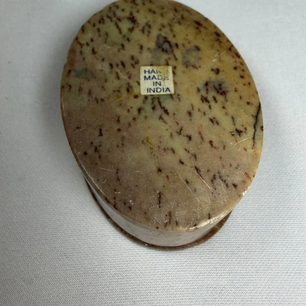 Vintage Hand Carved Soapstone Trinket Box‎ with Floral Inlay – Made in IndiaBoho